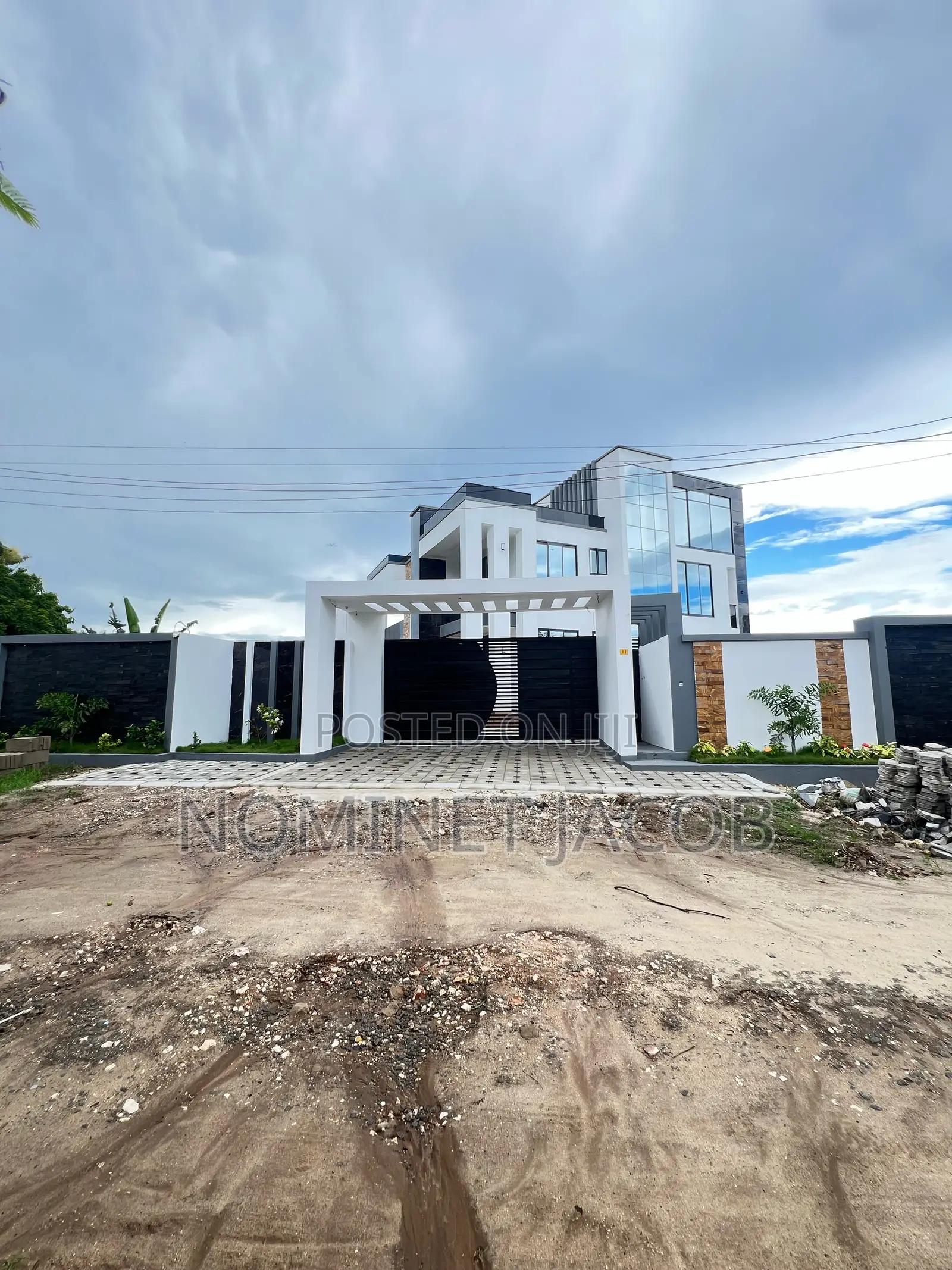 6bdrm House in Mbweni Jkt Dar Es for sale in Mbweni