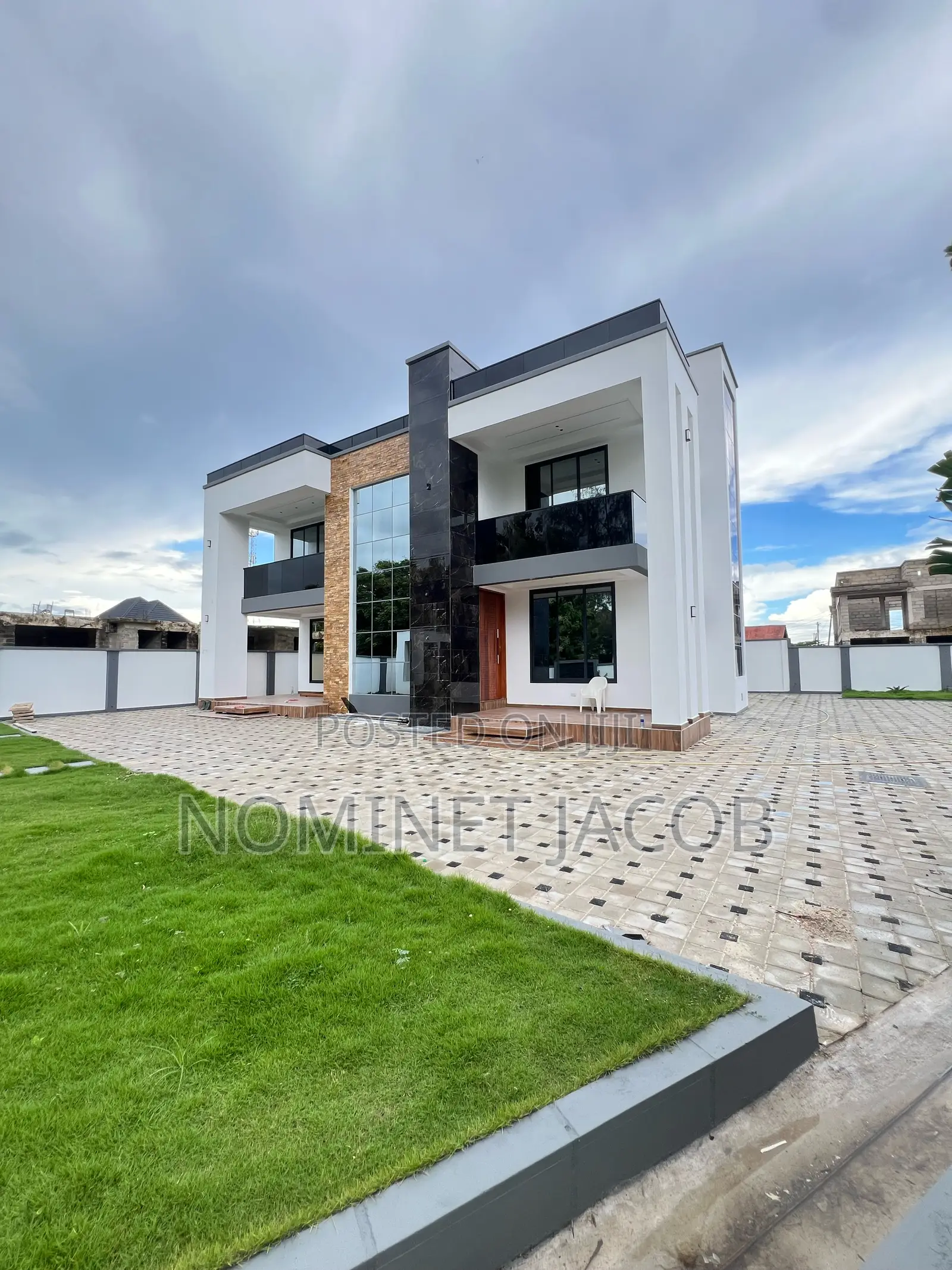 6bdrm House in Mbezi Jkt Dar Es, Mbweni for sale in Mbweni