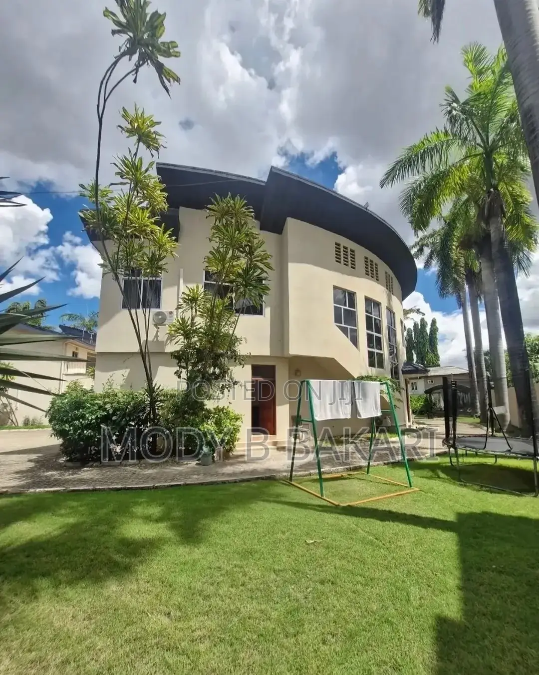 Furnished 3bdrm Villa in Mikocheni for rent in Mikocheni
