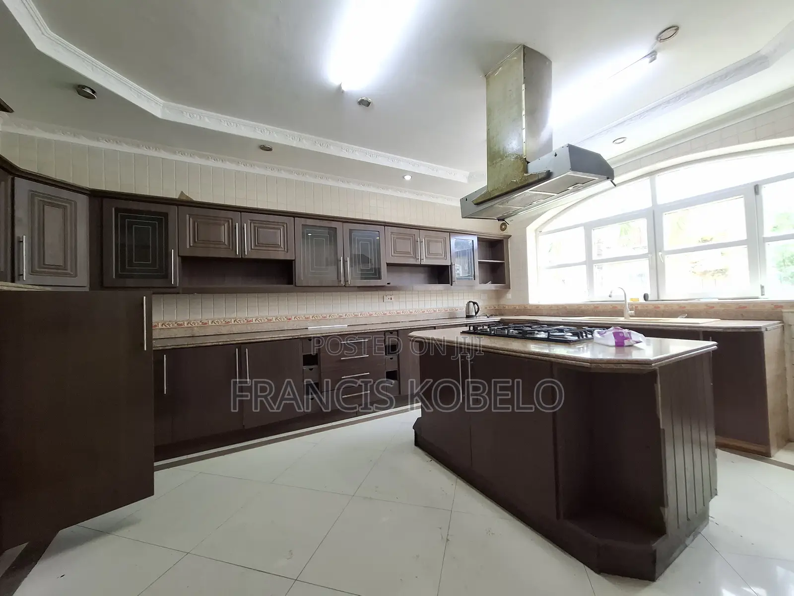 5bdrm Villa in Msasani for rent in Msasani