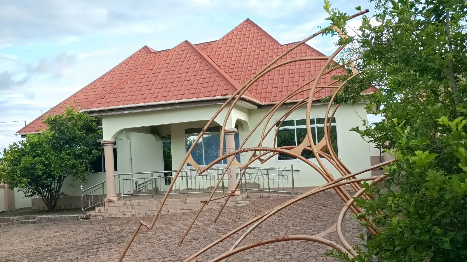 Furnished 3bdrm House in Nyamongoro for sale in Nyamongoro