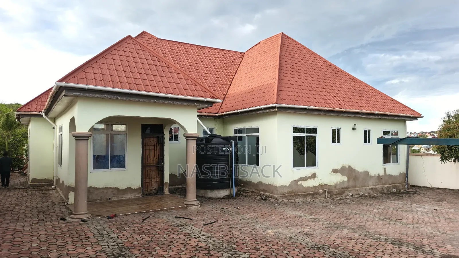 Furnished 3bdrm House in Nyamongoro for sale in Nyamongoro