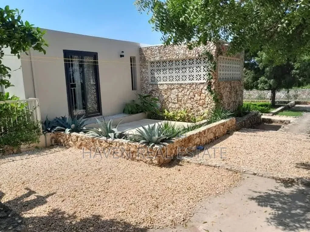 Furnished 6bdrm Villa in Kaskazini B for sale in Kaskazini B