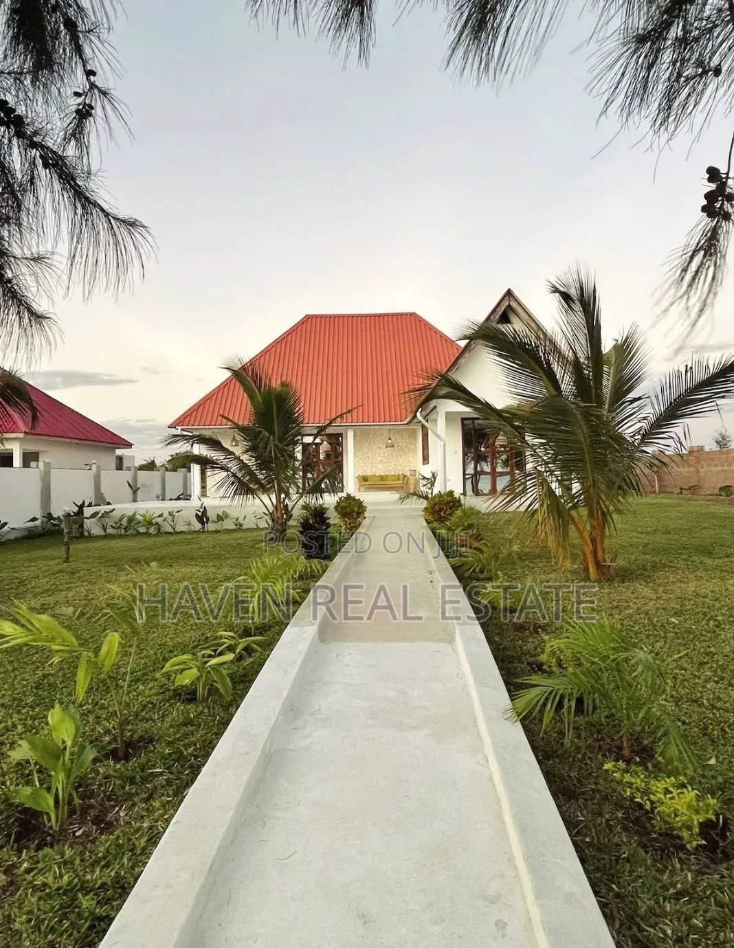 Furnished 2bdrm House in Kati for sale in Kati
