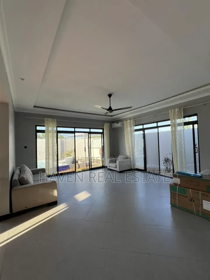 3bdrm House in Kati for sale in Kati