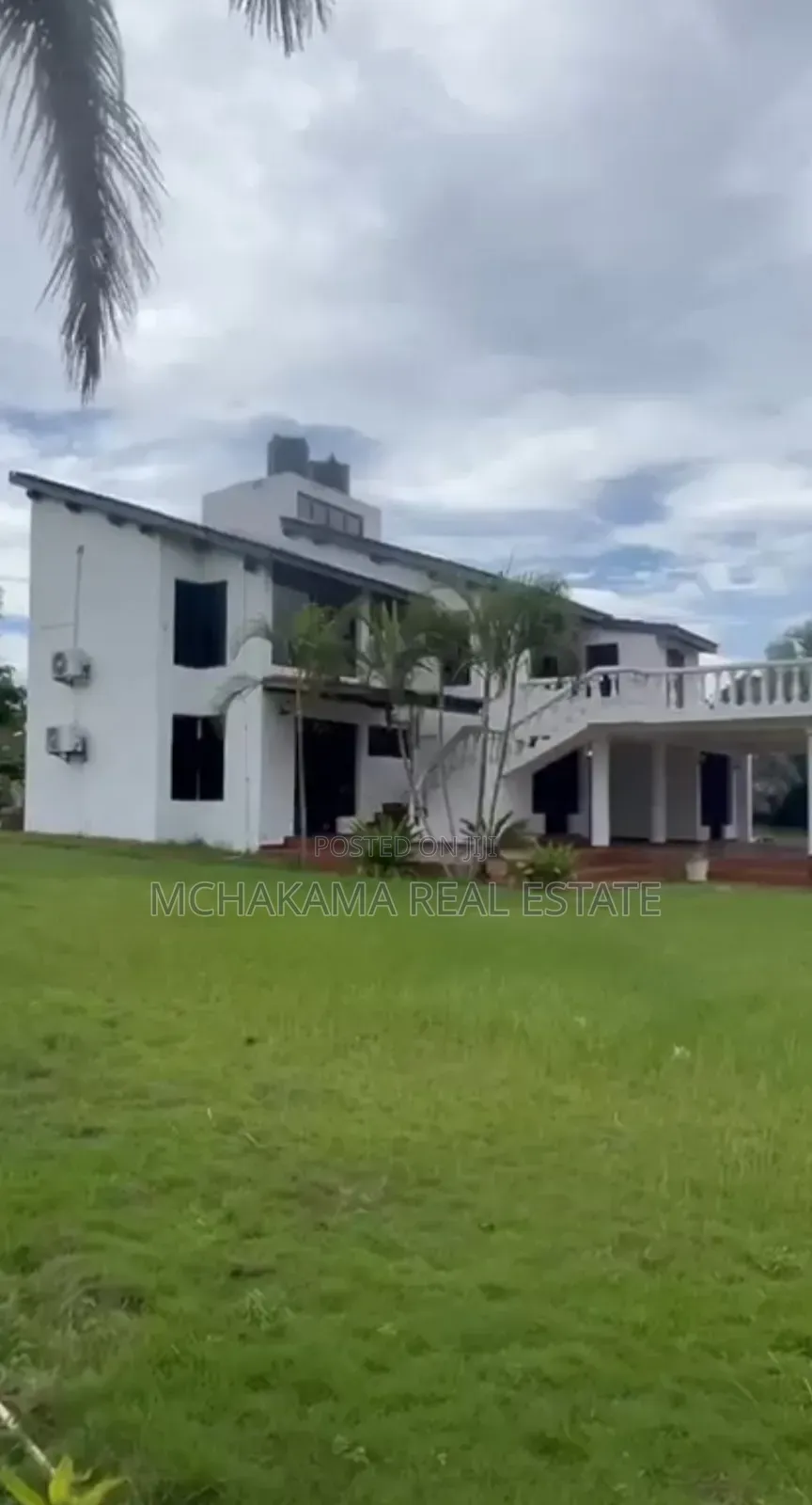 7bdrm Block of Flats in Mchakama Real Estate, Mbezi Beach for sale in Mbezi Beach
