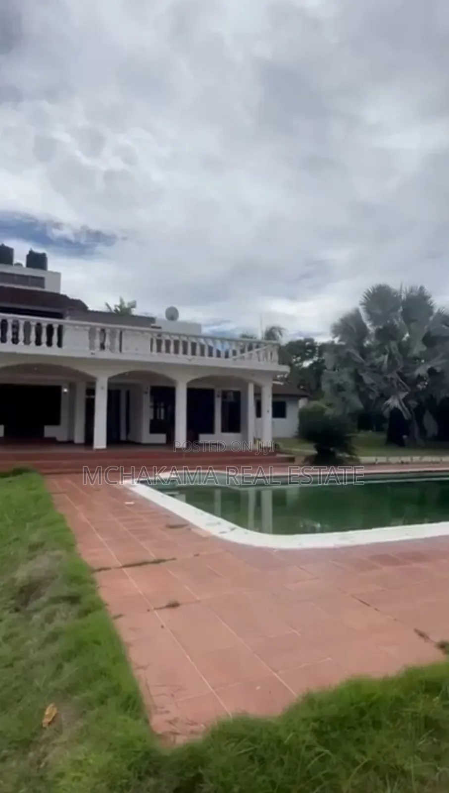 7bdrm Block of Flats in Mchakama Real Estate, Mbezi Beach for sale in Mbezi Beach