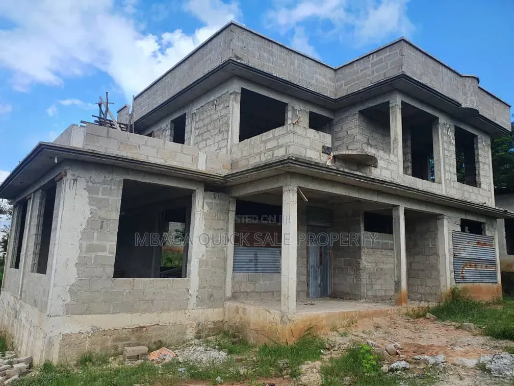 4bdrm Bungalow in Kigamboni, Mbezi for sale in Mbezi