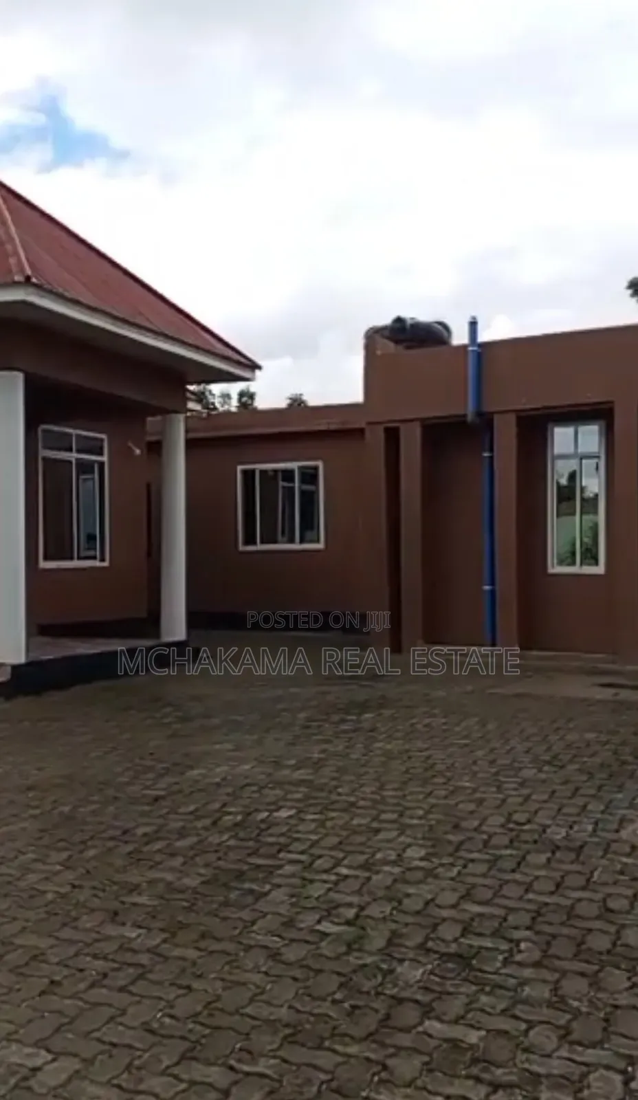 Furnished 11bdrm Apartment in Mchakama Real Estate, Bunju for sale in Bunju