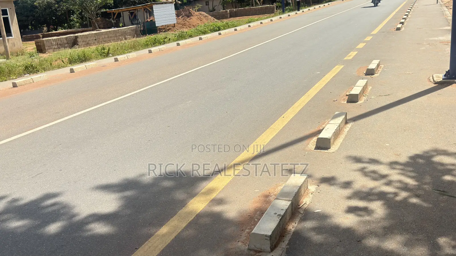 Kiwanja Cha Kwanza Kutoka Lami Kinauzwa in Buswelu
