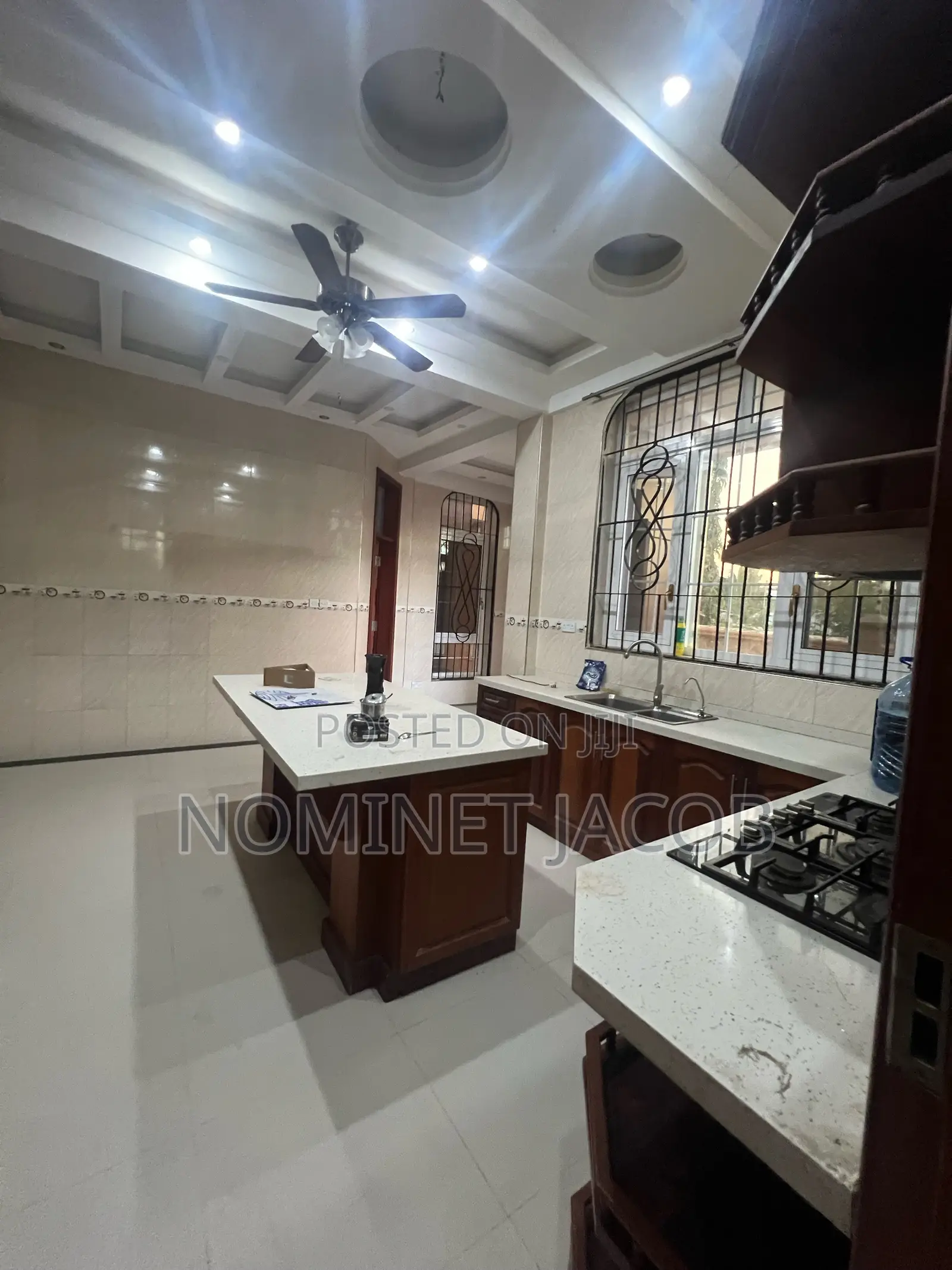 6bdrm House in Mbezi Beach Kilonga for sale in Mbezi Beach