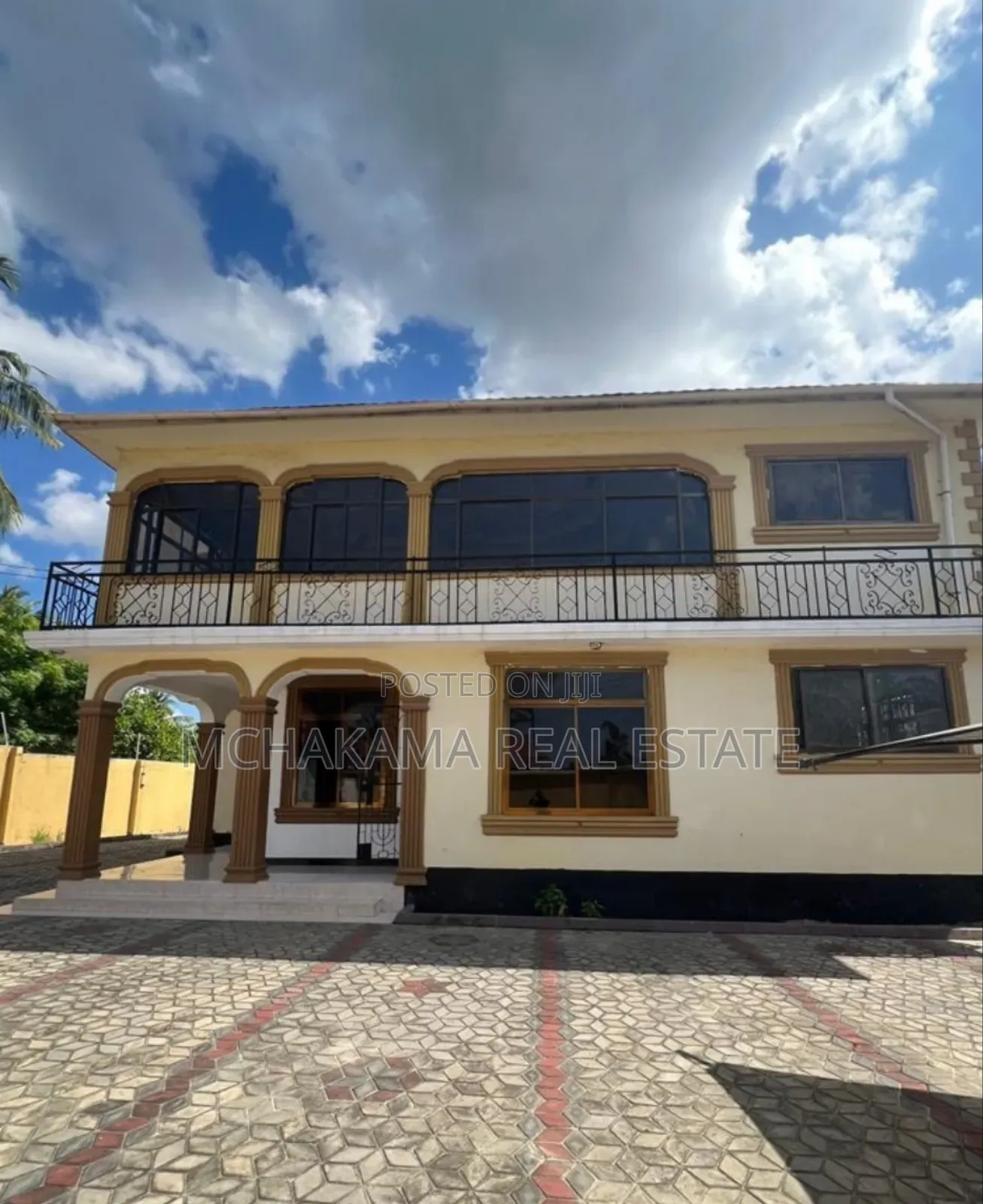 4bdrm Block of Flats in Mchakama Real Estate, Kitunda for sale in Kitunda