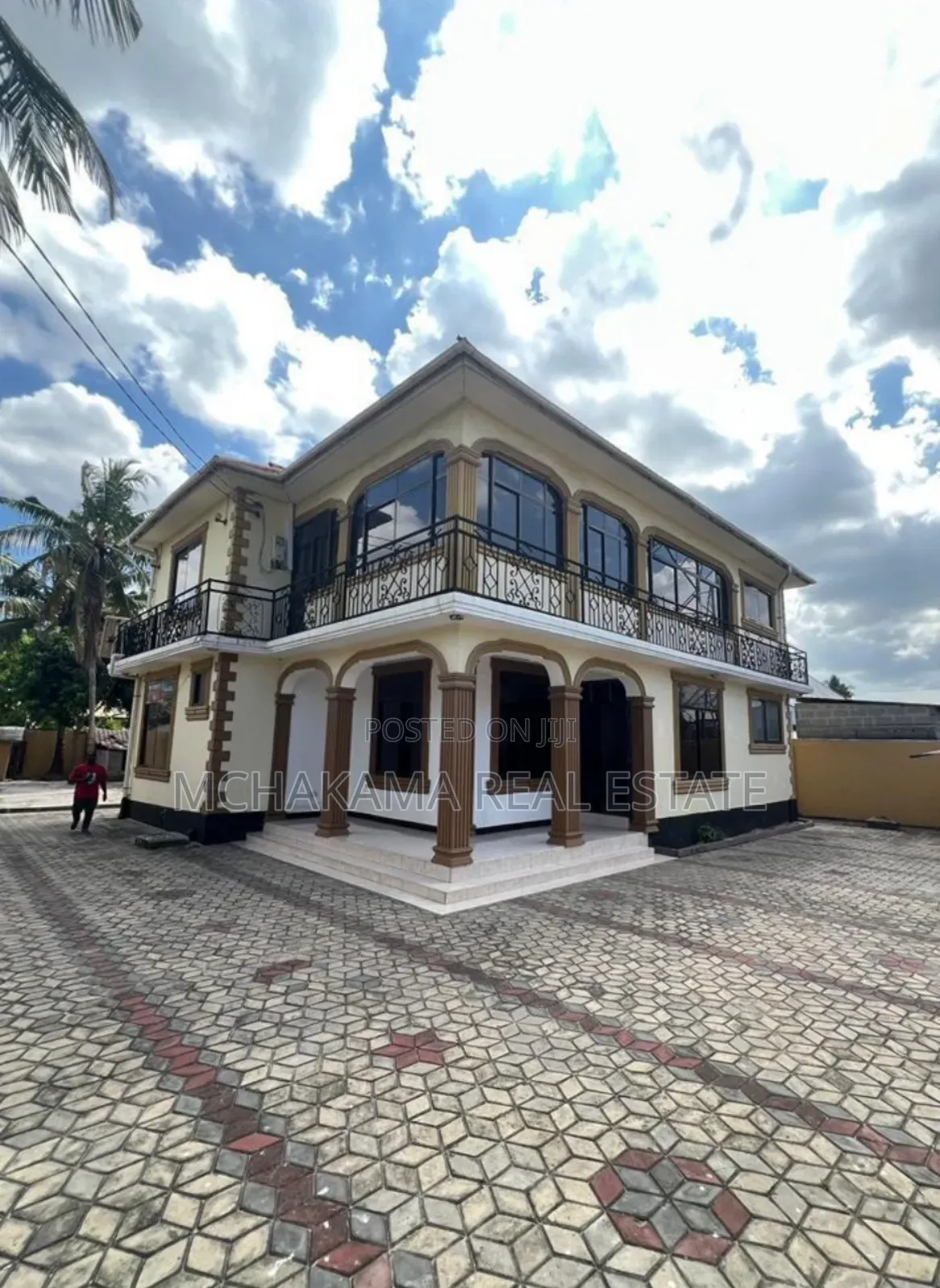 4bdrm Block of Flats in Mchakama Real Estate, Kitunda for sale in Kitunda