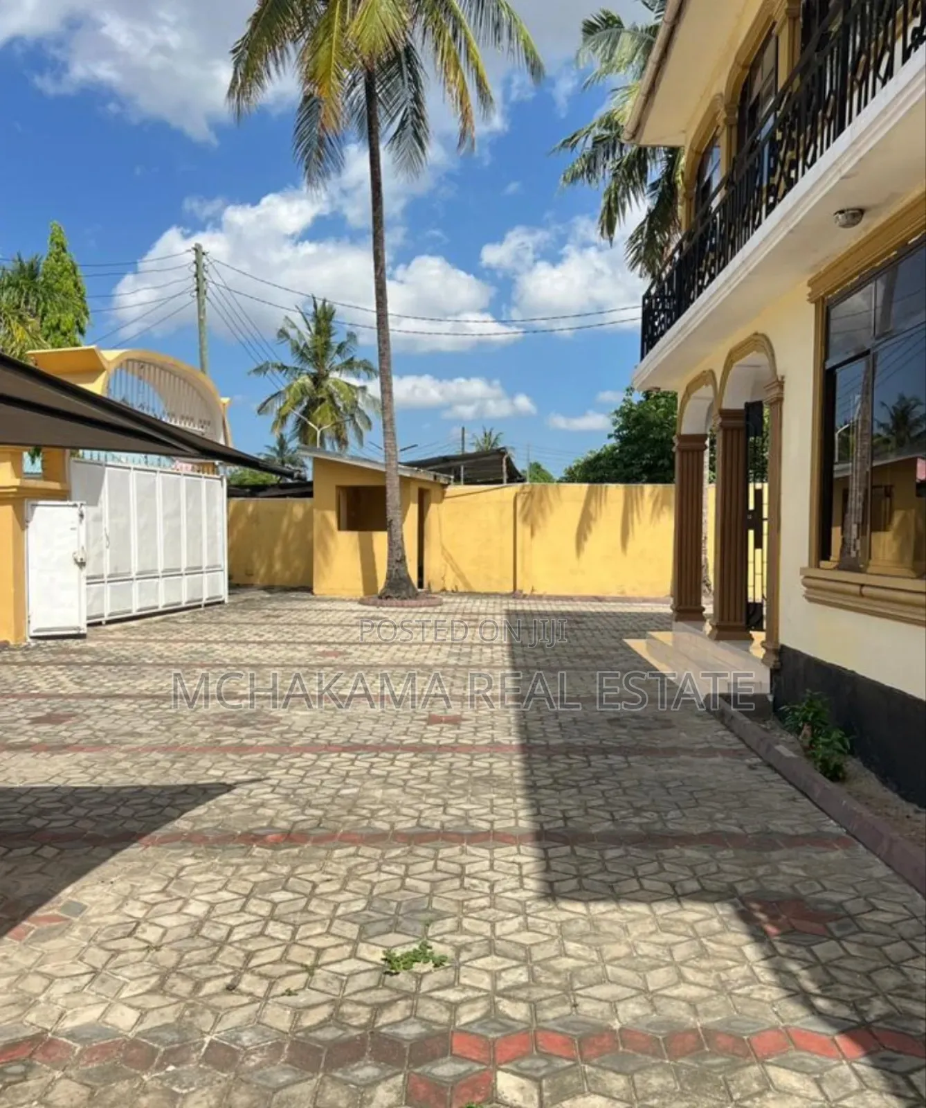 4bdrm Block of Flats in Mchakama Real Estate, Kitunda for sale in Kitunda