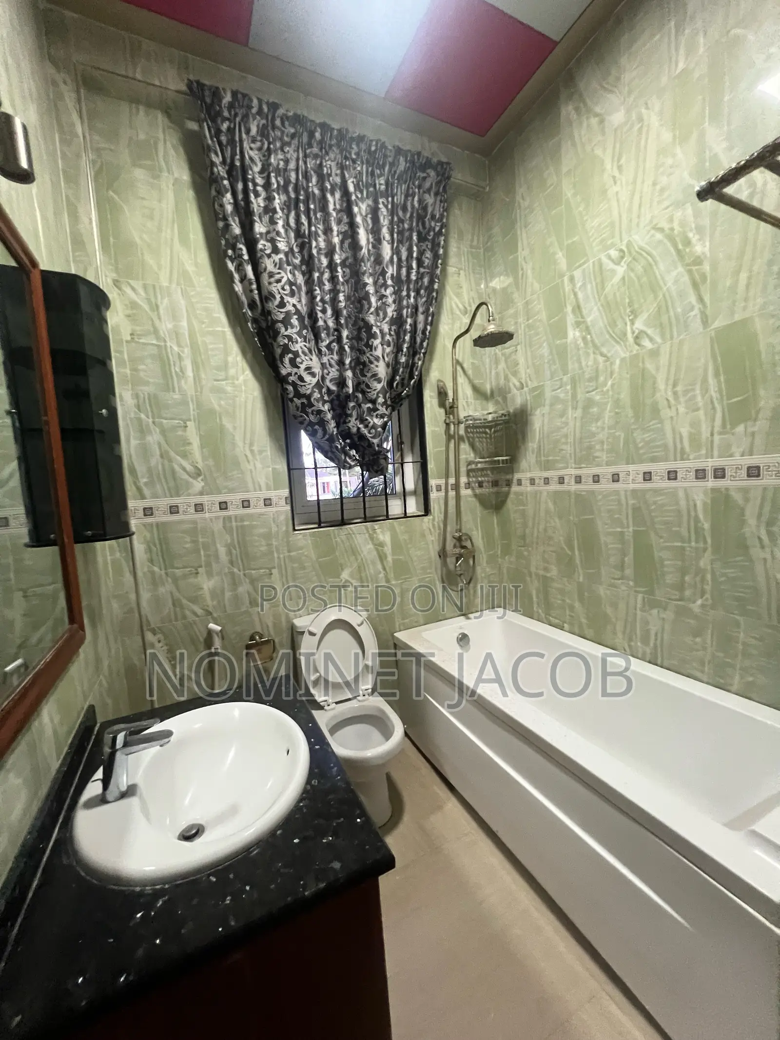 6bdrm House in Mbezi Beach Africana for sale in Mbezi Beach