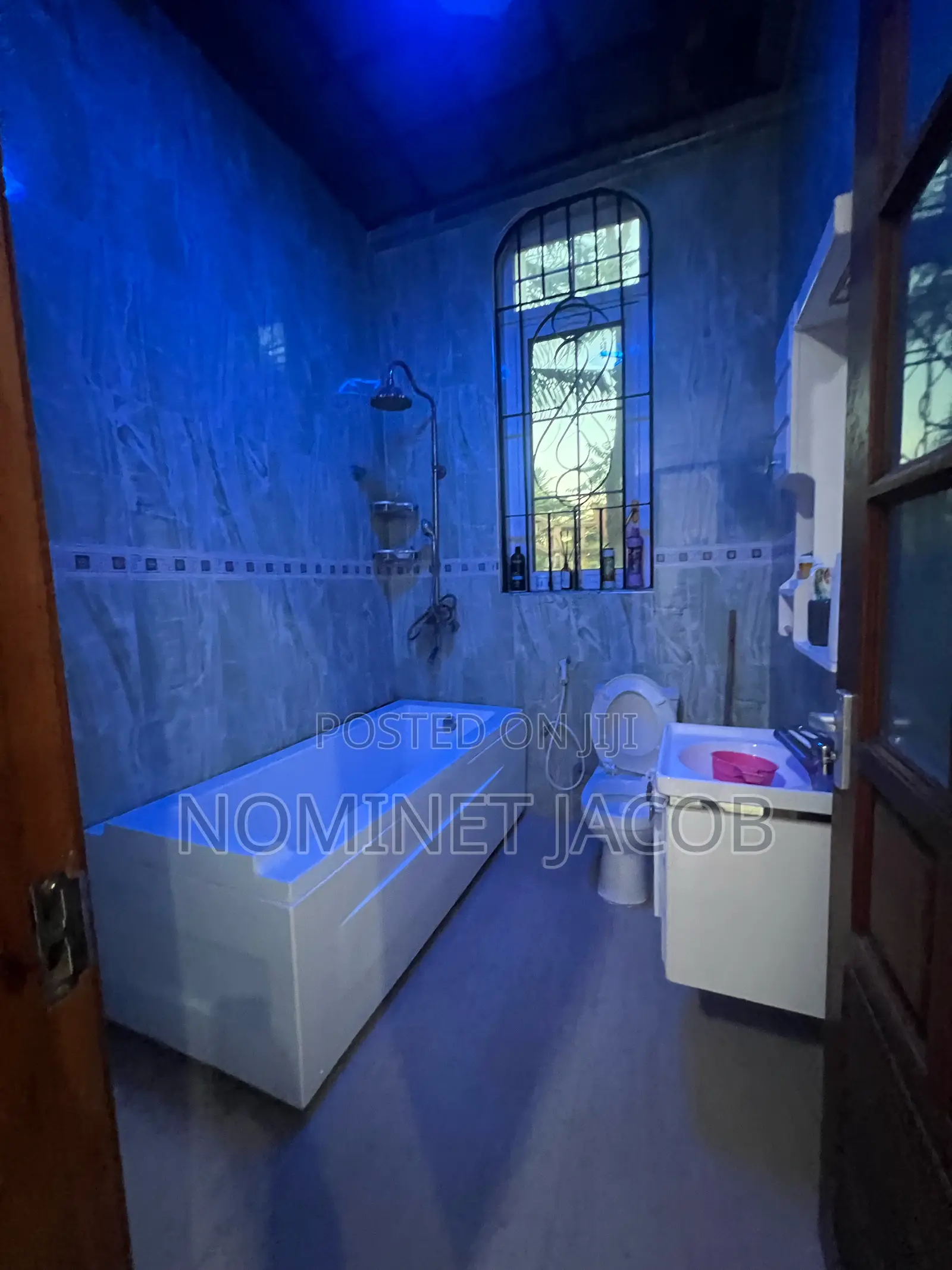6bdrm House in Mbezi Beach Africana for sale in Mbezi Beach
