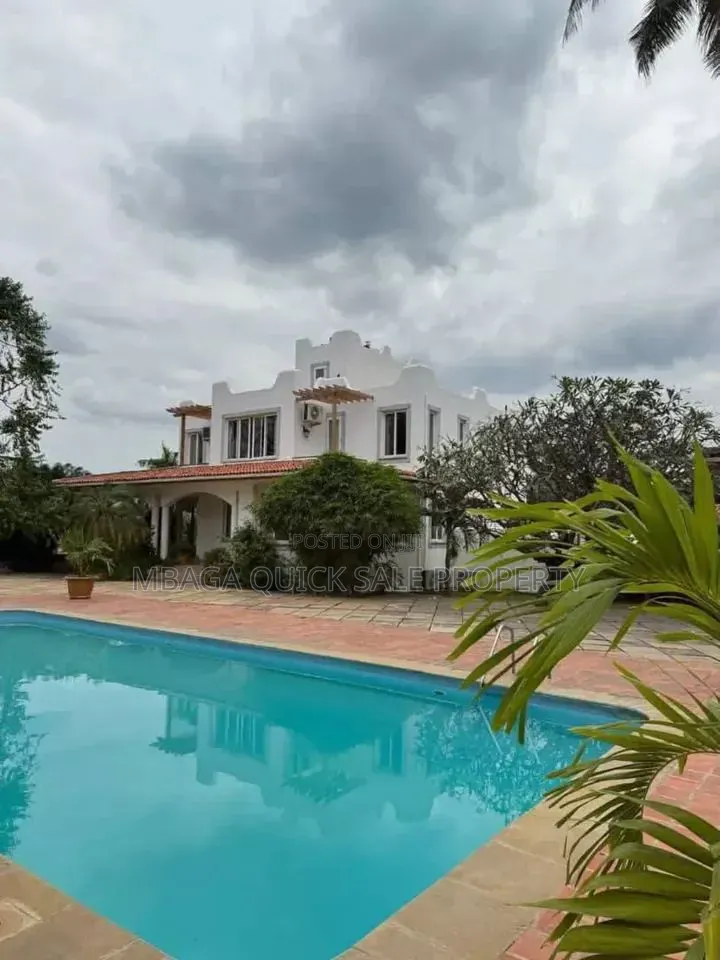 4bdrm House in Mbezi Beach, Ada Estate for sale in Ada Estate