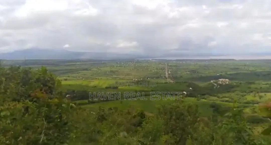 *Ekari 5 View Ziwa Manyara Linauzwa Kilimatembo-Madukani, Rhotia* in Rhotia