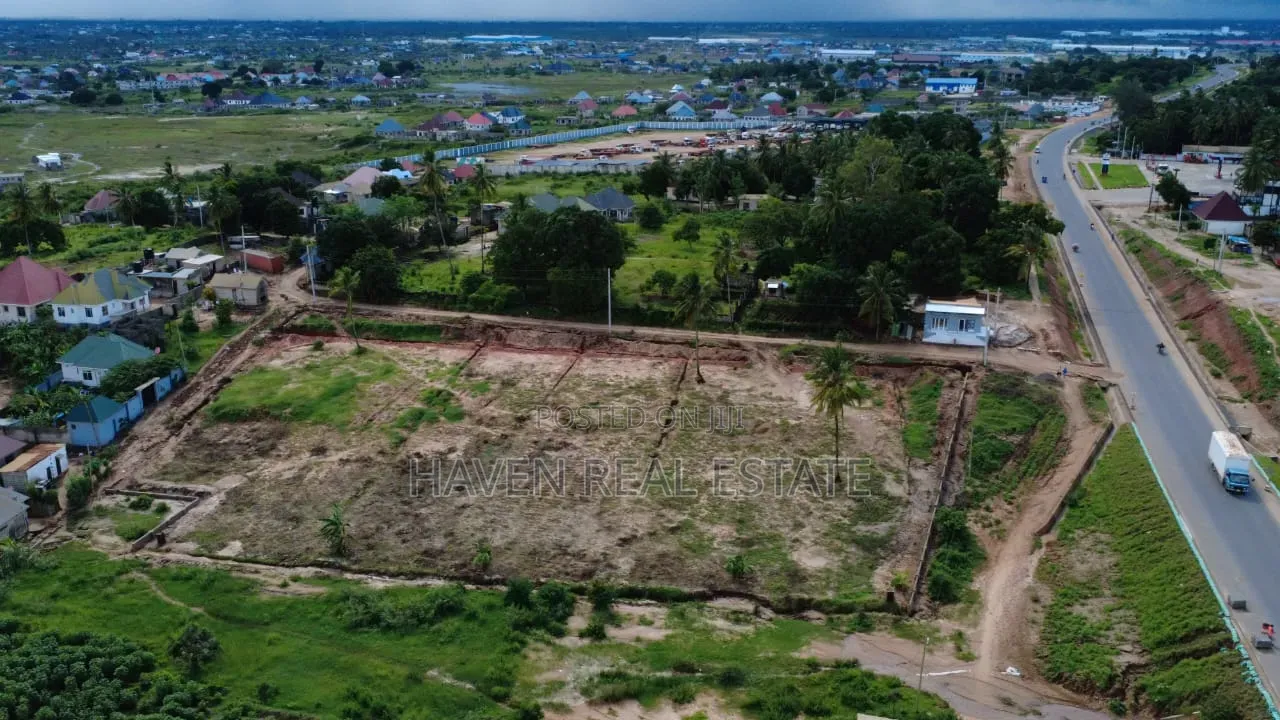 Commercial Plot Inauzwa Kisarawe Two in Kisarawe II