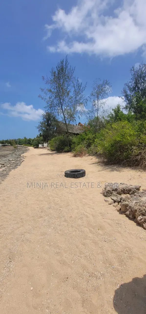 Beach Plot for Sale in Fukuchani Zanzibar in Kaskazini A