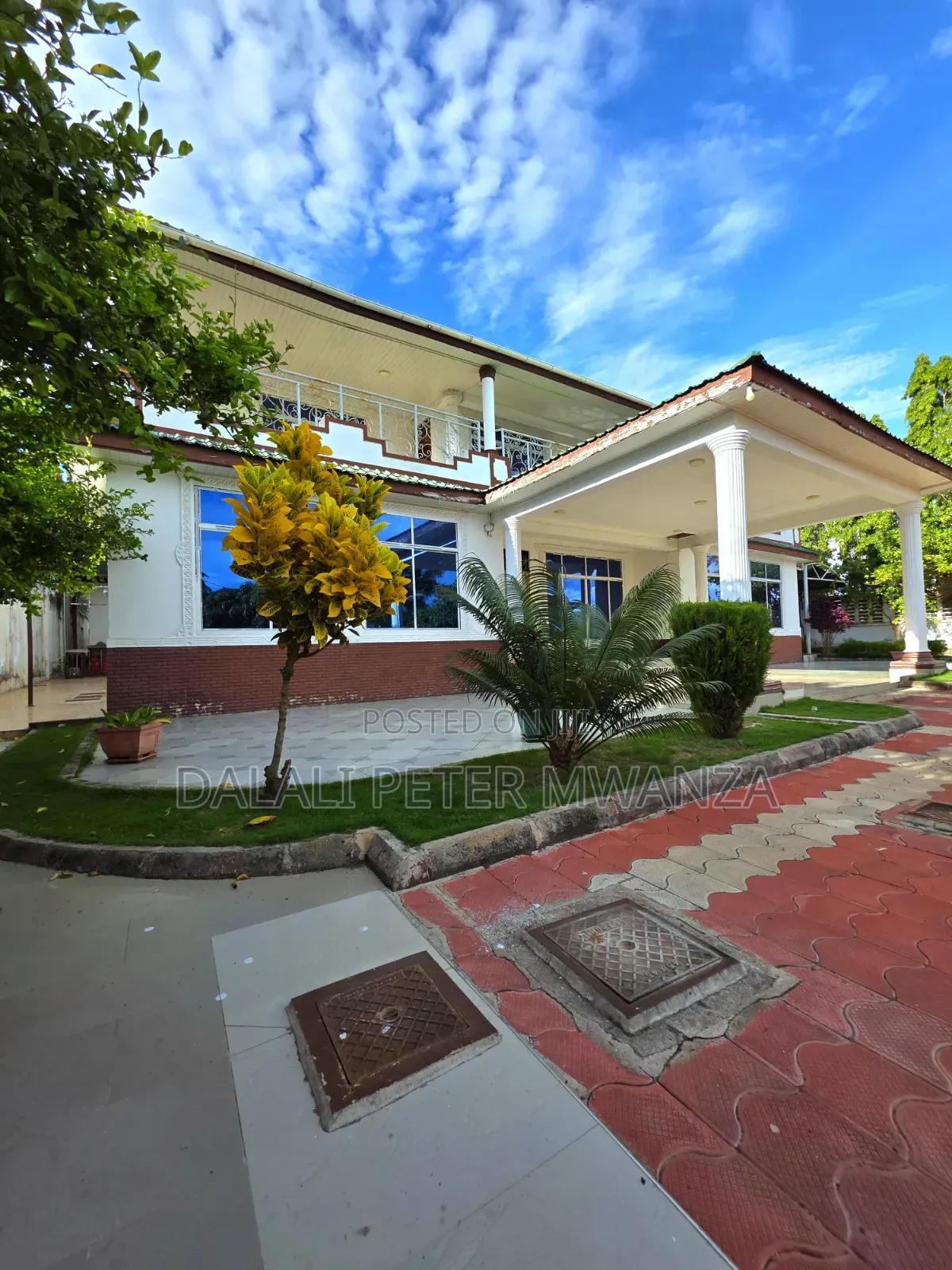 4bdrm Apartment in Rock City, Ilemela Ward for sale in Ilemela Ward