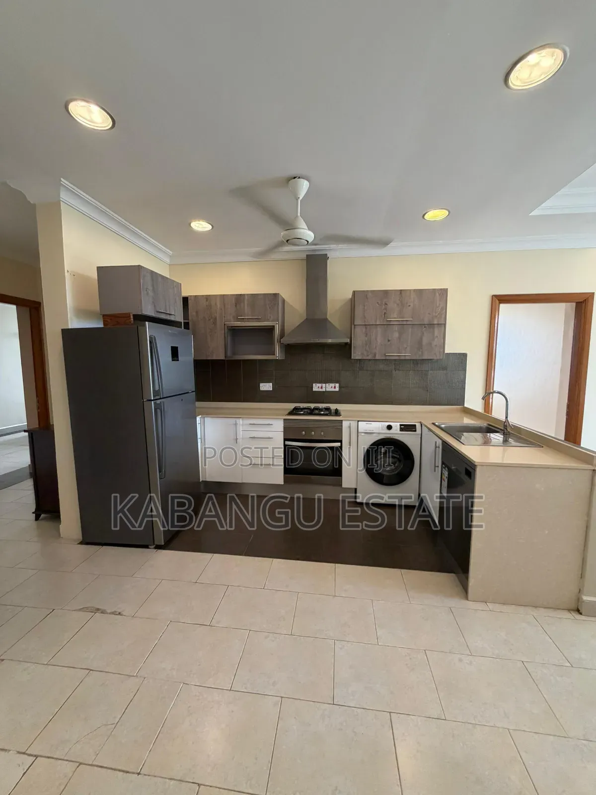 Furnished 4bdrm Apartment in Oyster Bay for rent in Oyster Bay