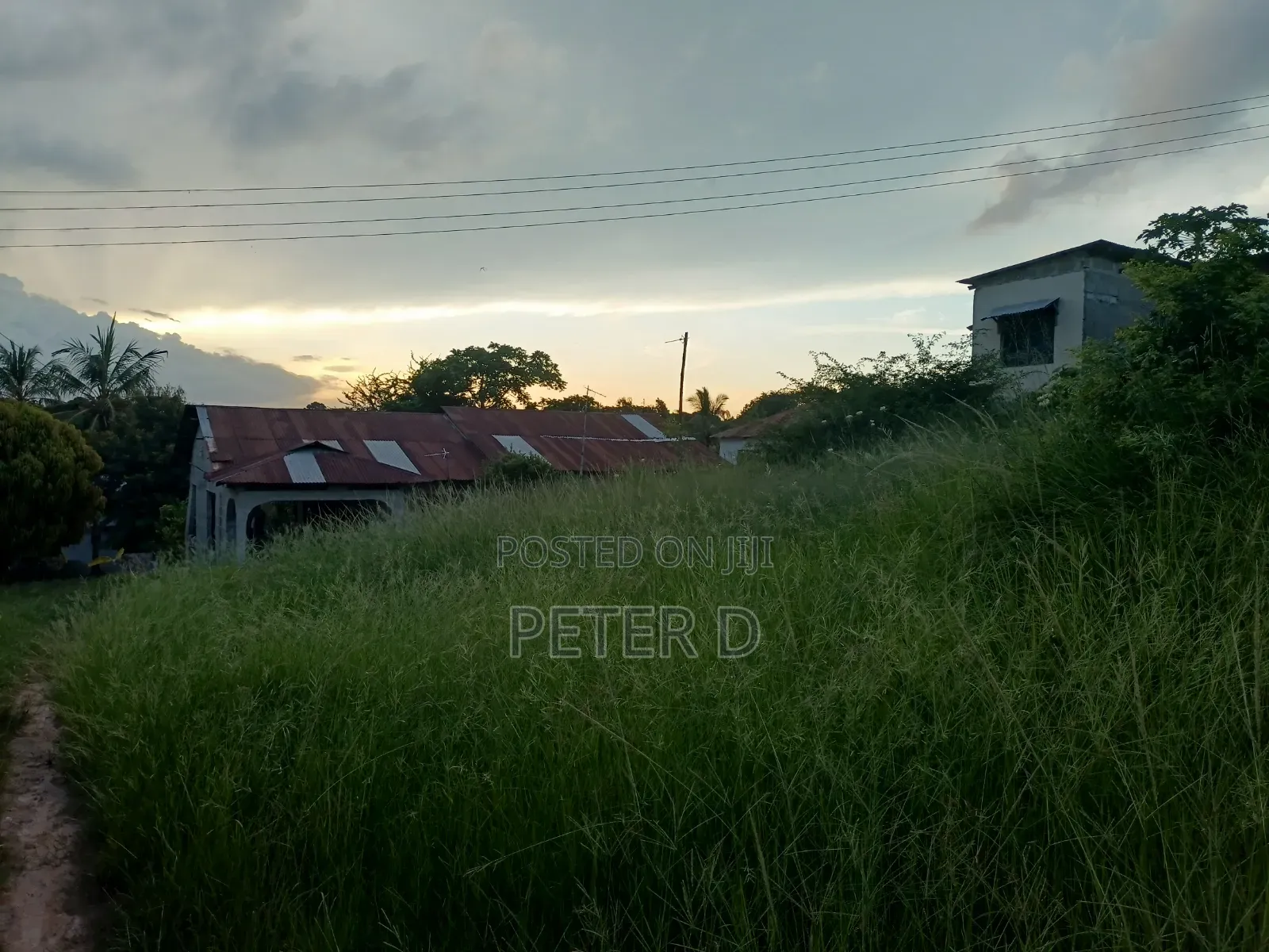 Ubungo Makoka Kiwanja Tambarale in Kimara
