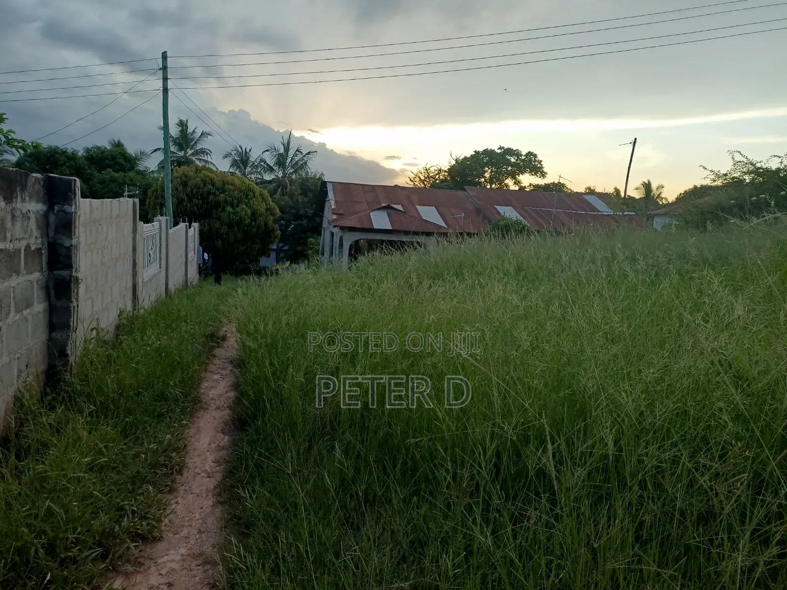 Ubungo Makoka Kiwanja Tambarale in Kimara