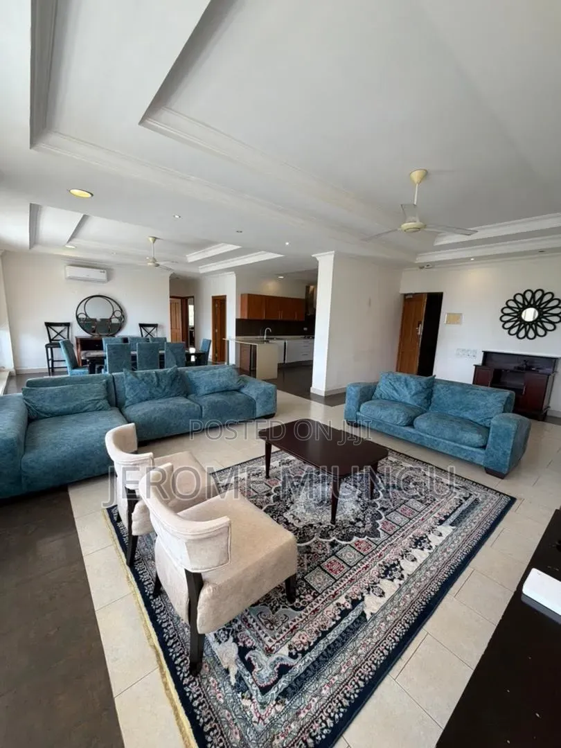 Furnished 3bdrm Apartment in Oyster Bay for rent in Oyster Bay