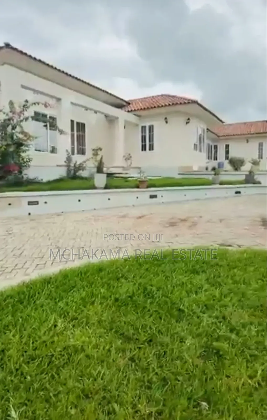 11bdrm Bungalow in Mchakama Real Estate, Kigamboni for sale in Kigamboni