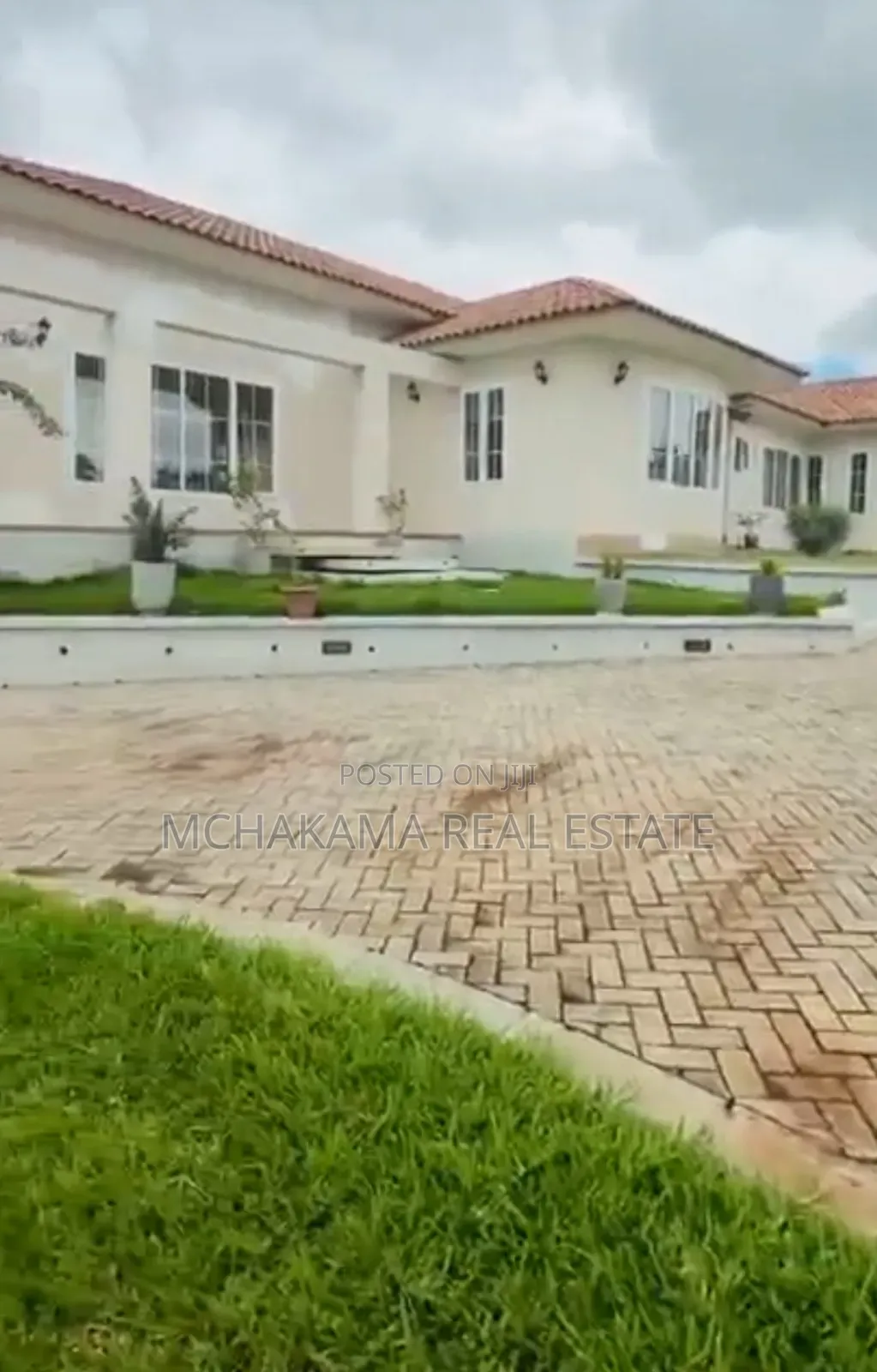 11bdrm Bungalow in Mchakama Real Estate, Kigamboni for sale in Kigamboni
