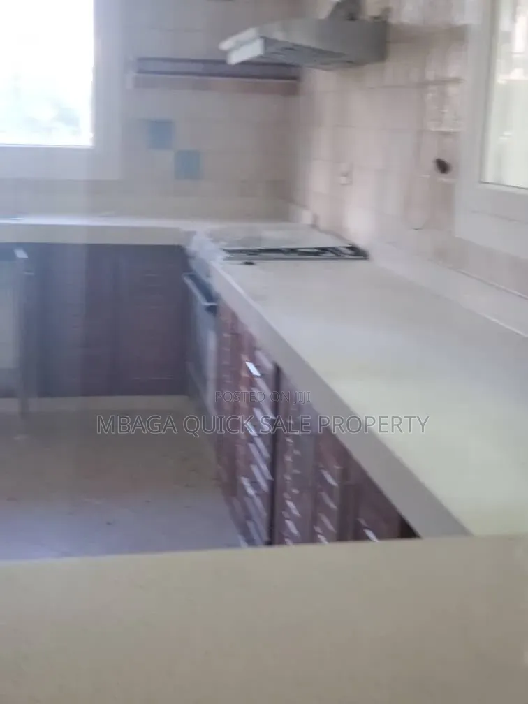 Furnished 5bdrm Bedsitter in Masaki for rent in Masaki