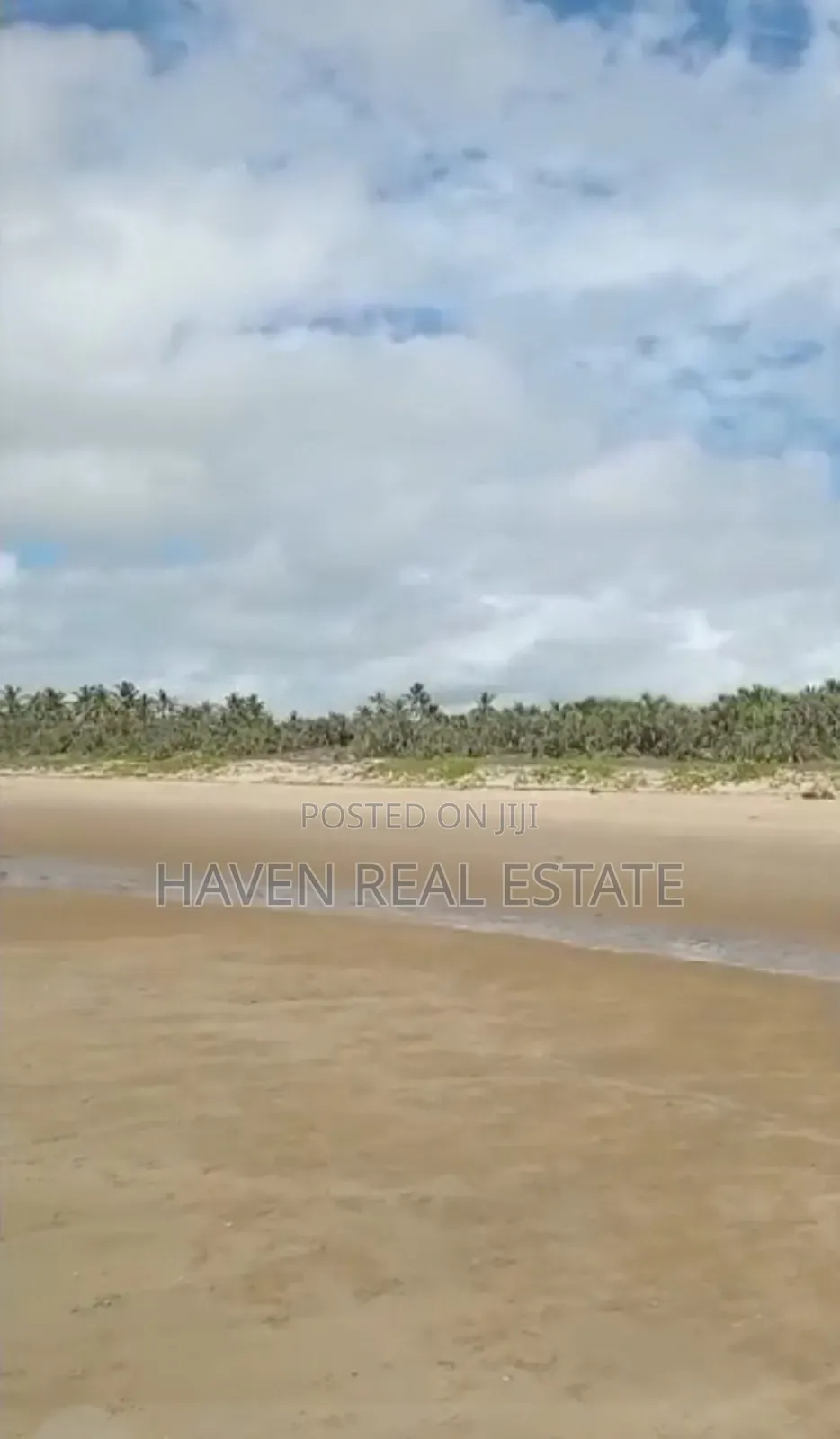 *8 Acres White Sand Beach Plot for Sale in Kitame, Bagamoyo* in Saadani