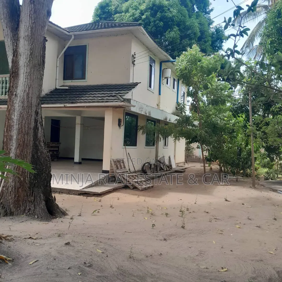 6bdrm House in Kigamboni for sale in Kigamboni