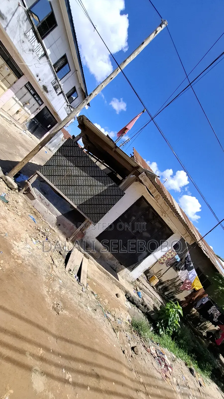 5bdrm Bungalow in Kinondoni Hananasif for sale in Kinondoni