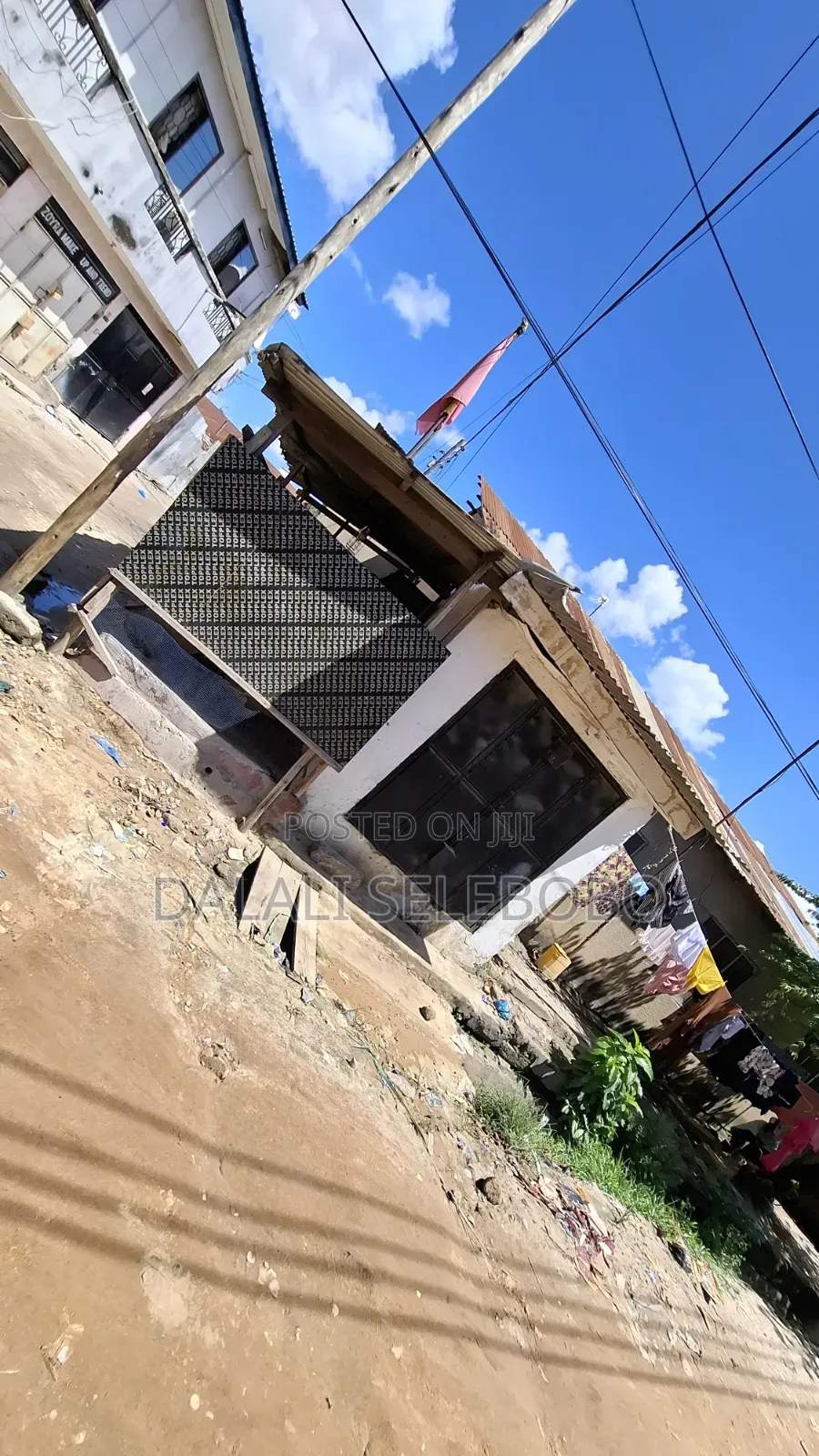 5bdrm Bungalow in Kinondoni Hananasif for sale in Kinondoni
