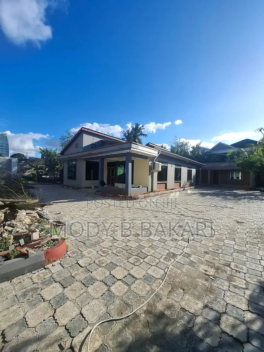 7bdrm House in Mikocheni for rent in Mikocheni