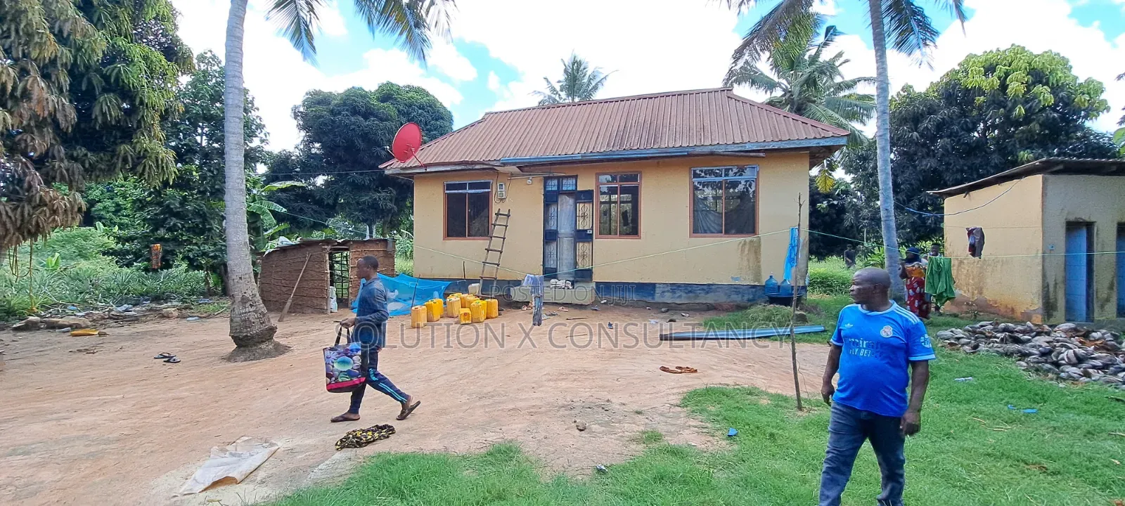 Shamba Lenye Mazao Na Nyumba Ya Kuishi Linauzwa in Bago