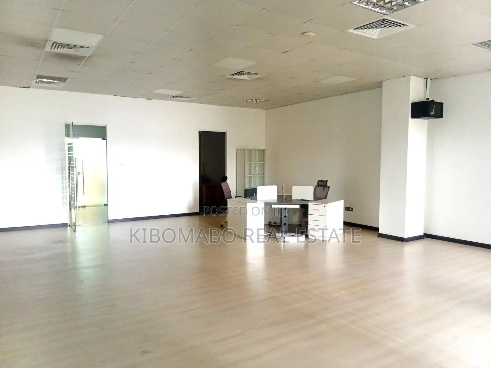 200 - 300 SQM Modern Furnished Office Space Rental - Masaki in Masaki