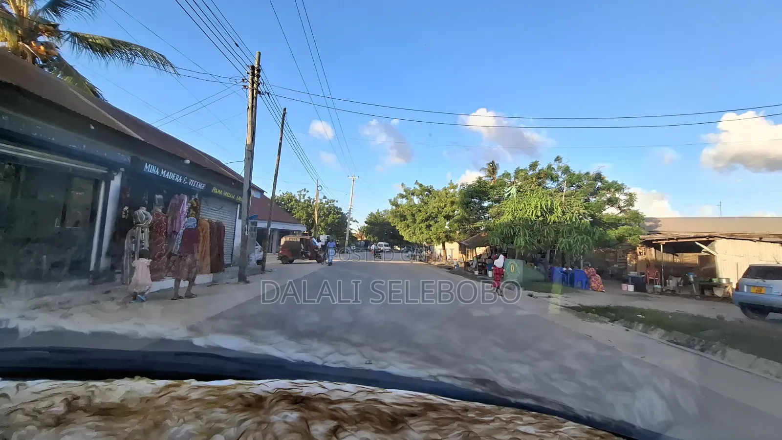 Frem7 8bedrooms Sale at Mwananyamala McHangani in Kinondoni