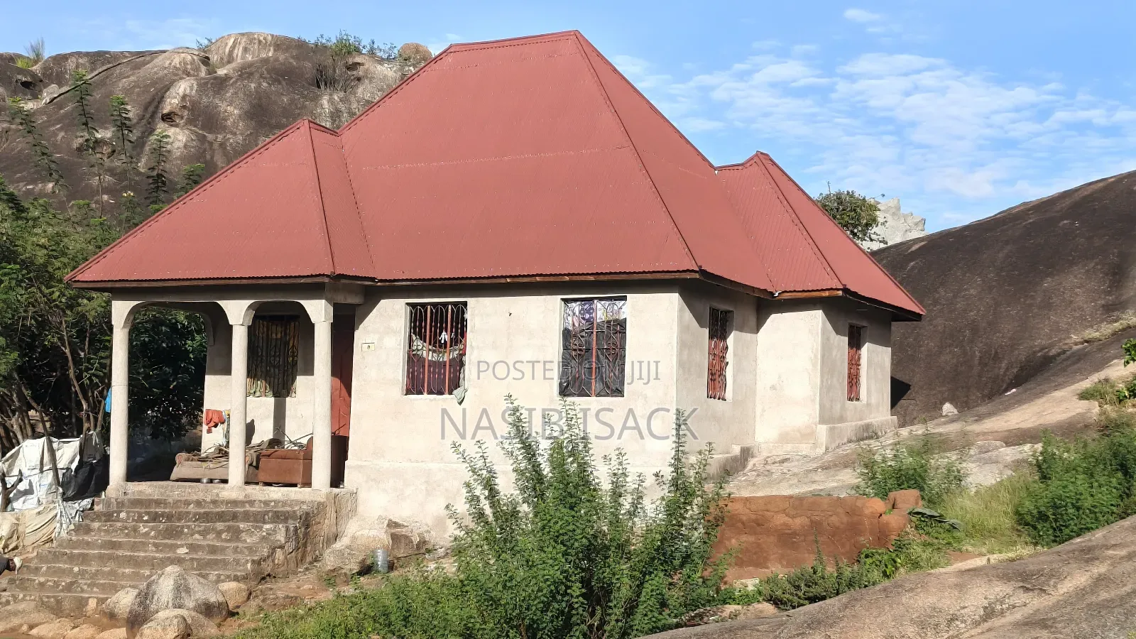 4bdrm House in Mkolani for sale in Mkolani
