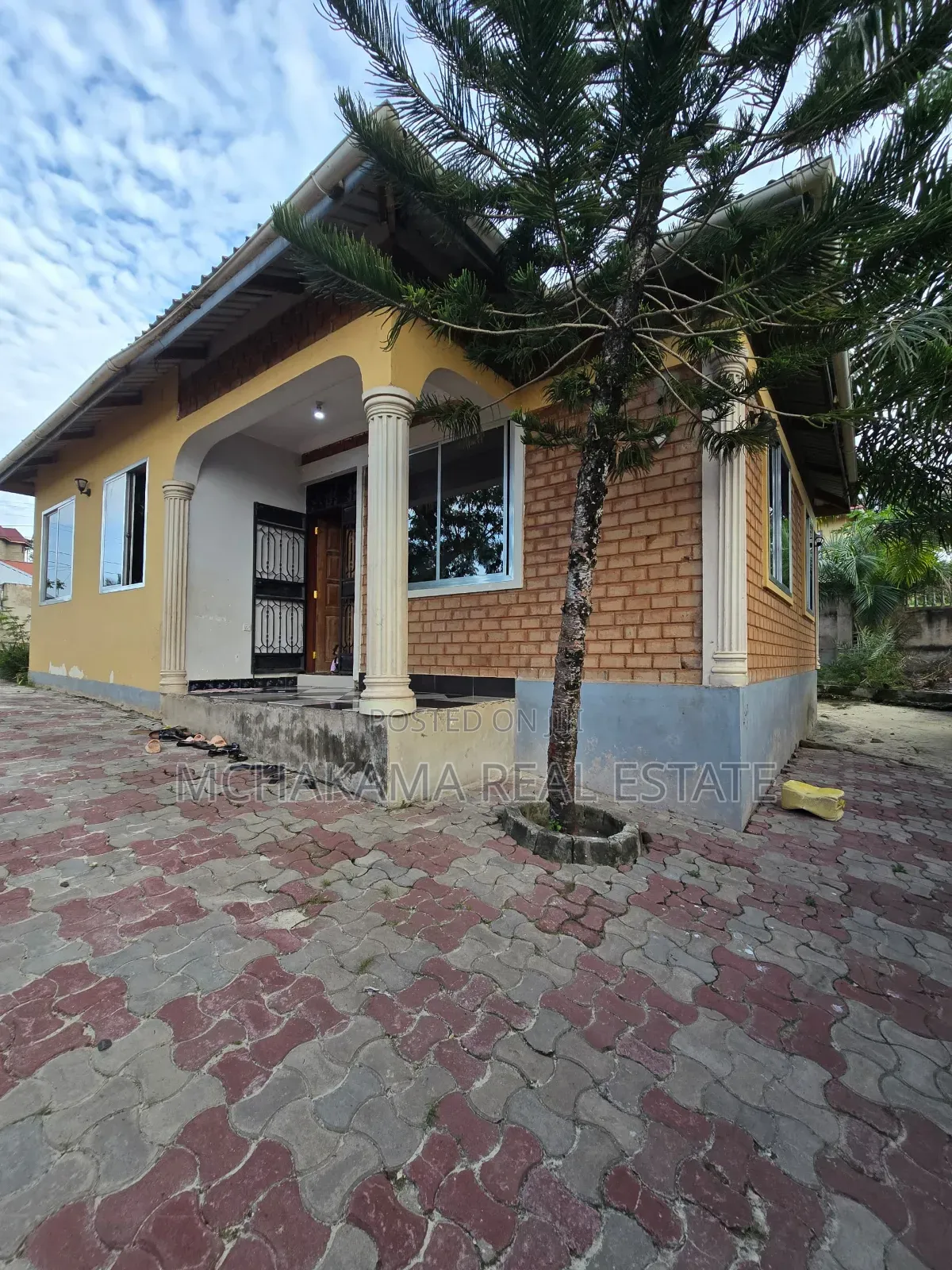 4bdrm House in Mchakama Real Estate, Mbezi for sale in Mbezi