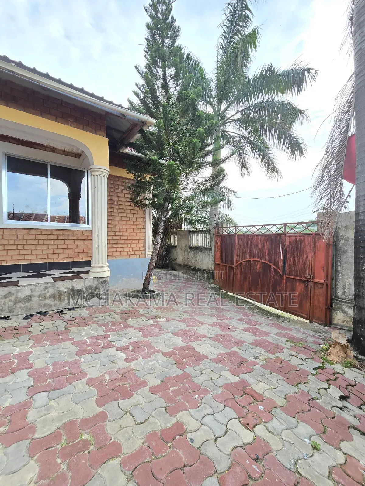 4bdrm House in Mchakama Real Estate, Mbezi for sale in Mbezi
