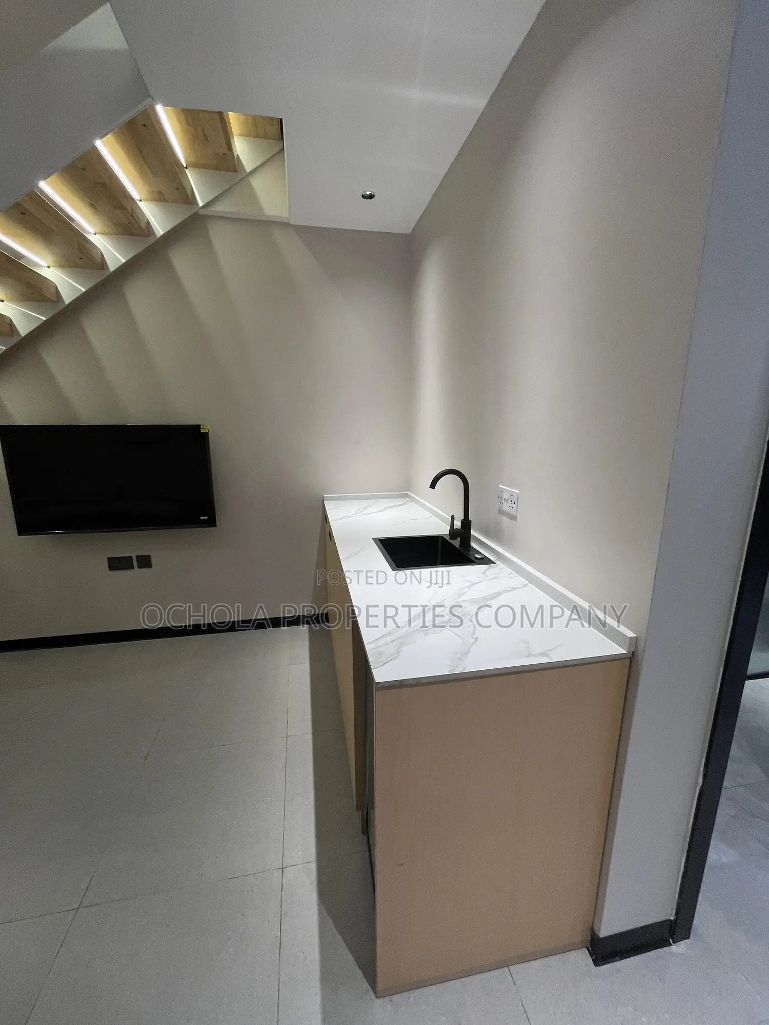 Furnished 1bdrm Apartment in Masaki for rent in Masaki