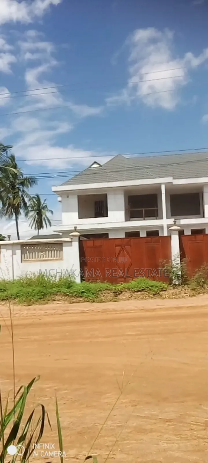 7bdrm Block of Flats in Mchakama Real Estate, Kigamboni for sale in Kigamboni