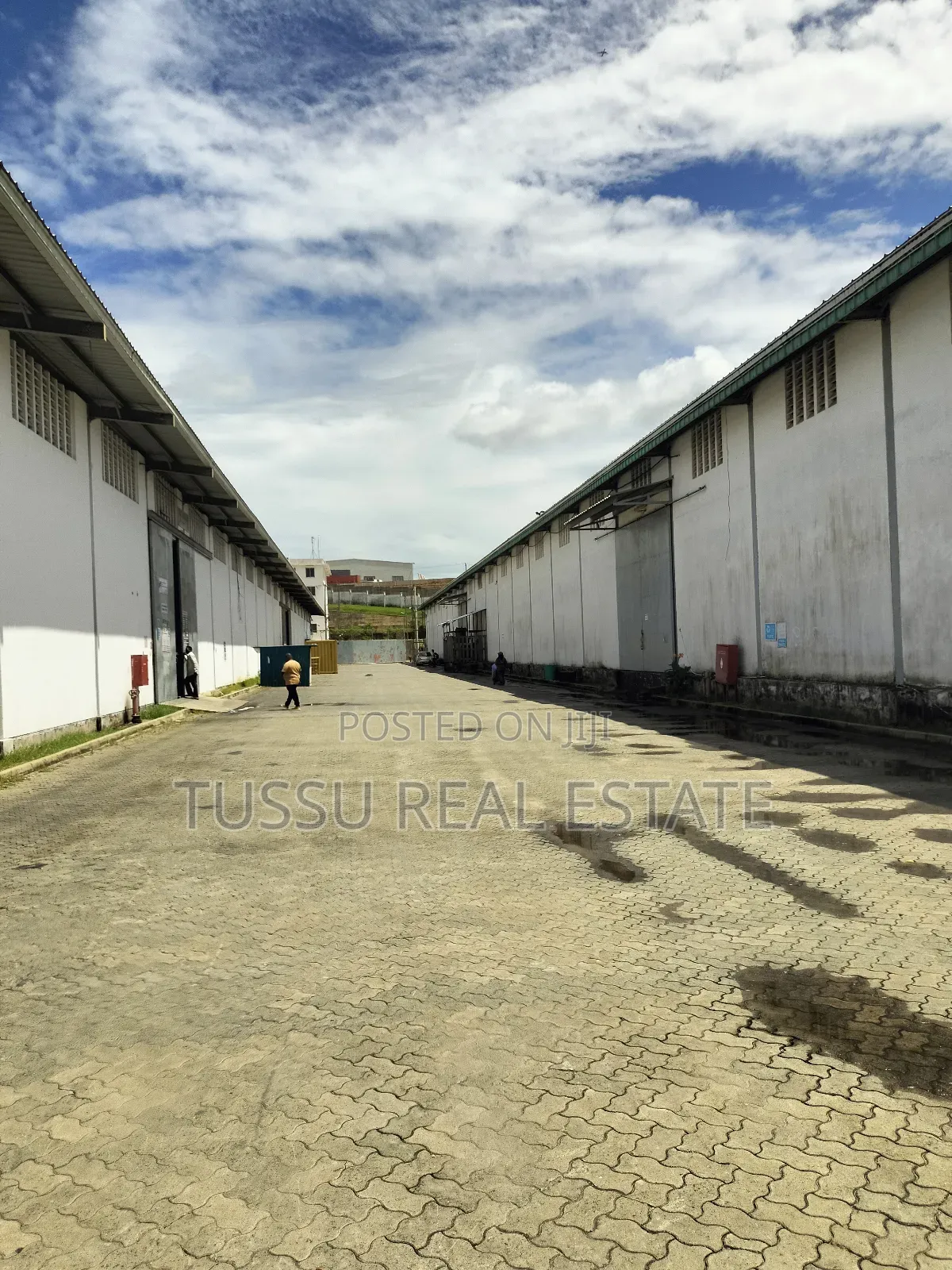 Warehouse for Rent Kisemvule SQM 4500 in Mbagala