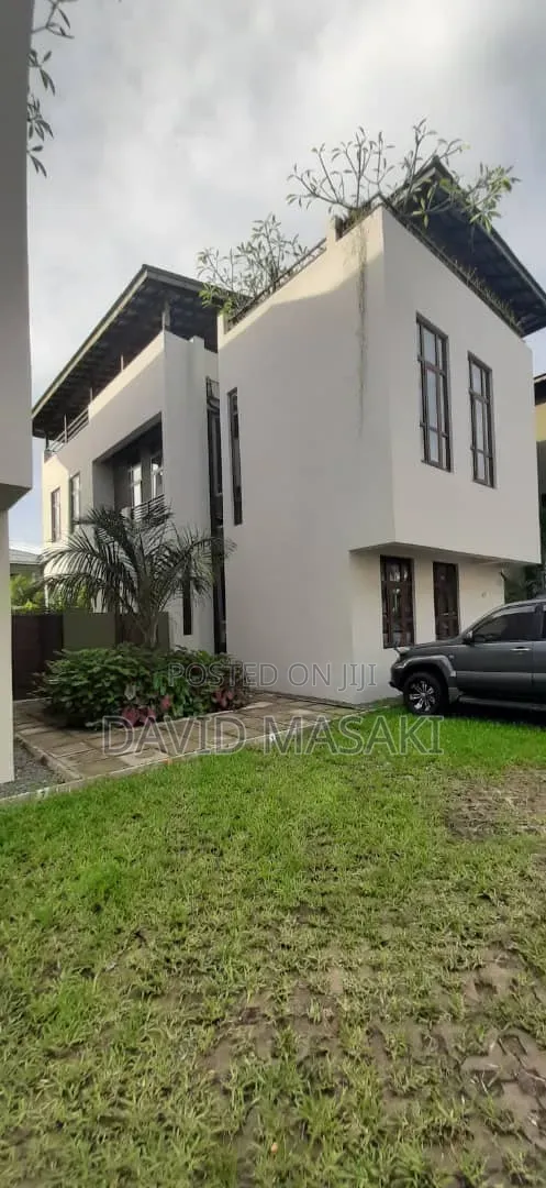 4bdrm Villa in Top Villas, Oyster Bay for rent in Oyster Bay