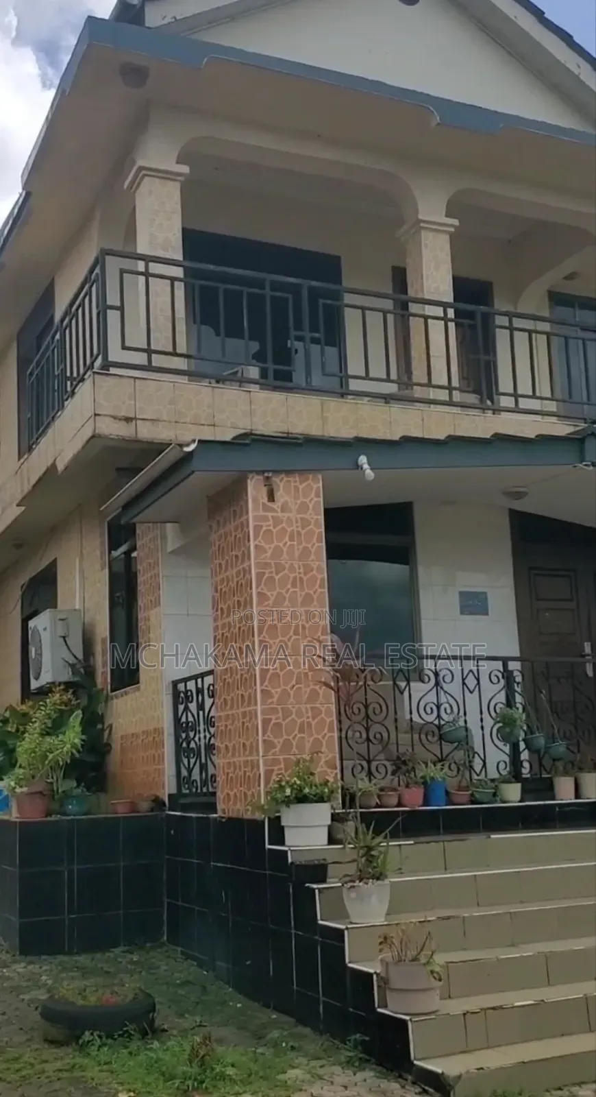 5bdrm Block of Flats in Mchakama Real Estate, Segerea for sale in Segerea