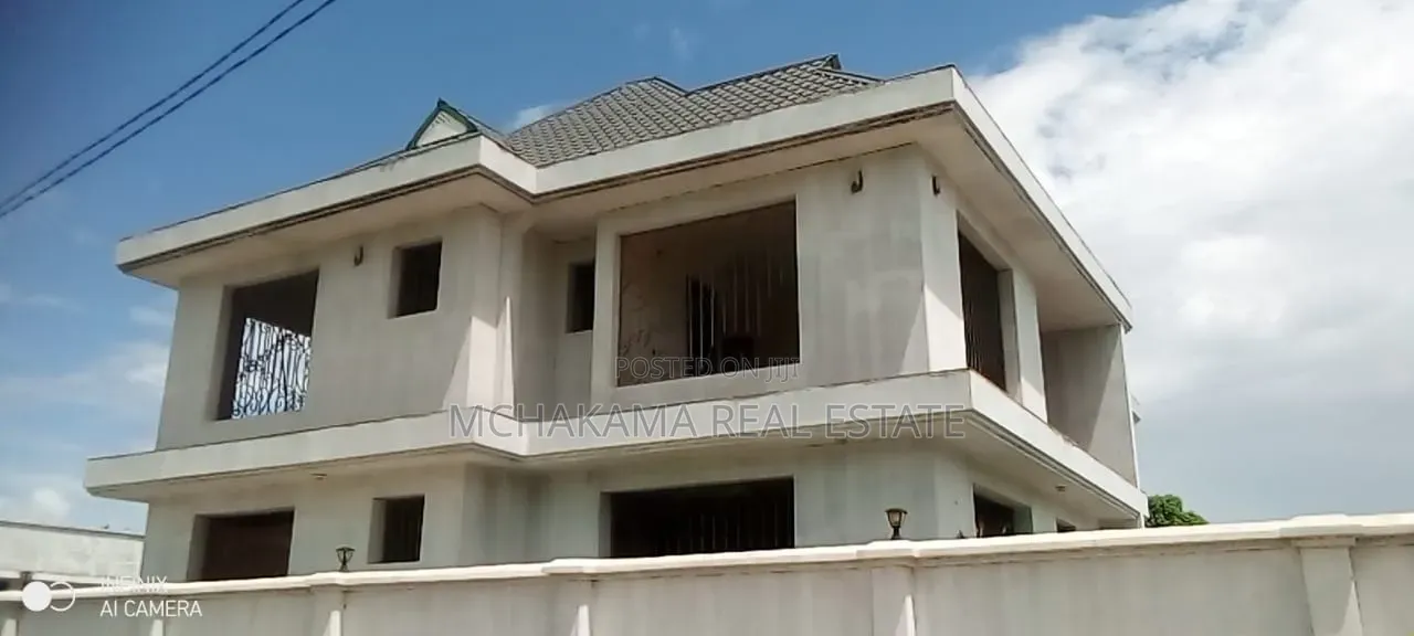 7bdrm Block of Flats in Mchakama Real Estate, Kigamboni for sale in Kigamboni