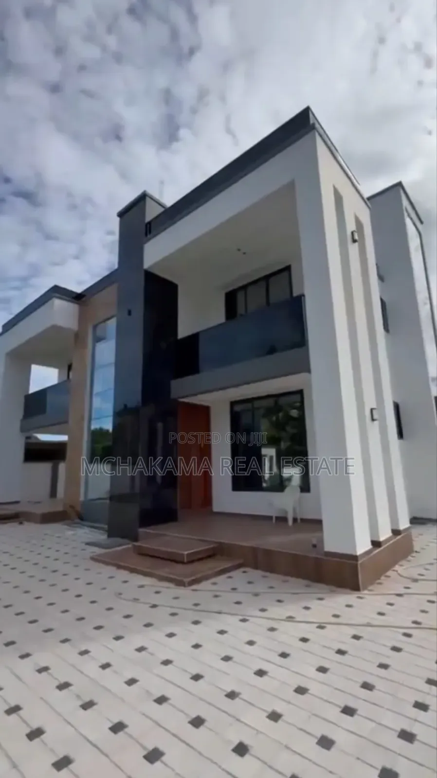 5bdrm Block of Flats in Mchakama Real Estate, Mbweni for sale in Mbweni